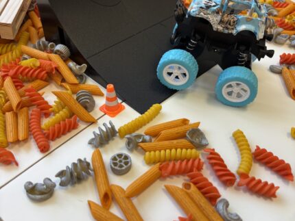 Sensoorne loovuskarp ”Monstertruck”